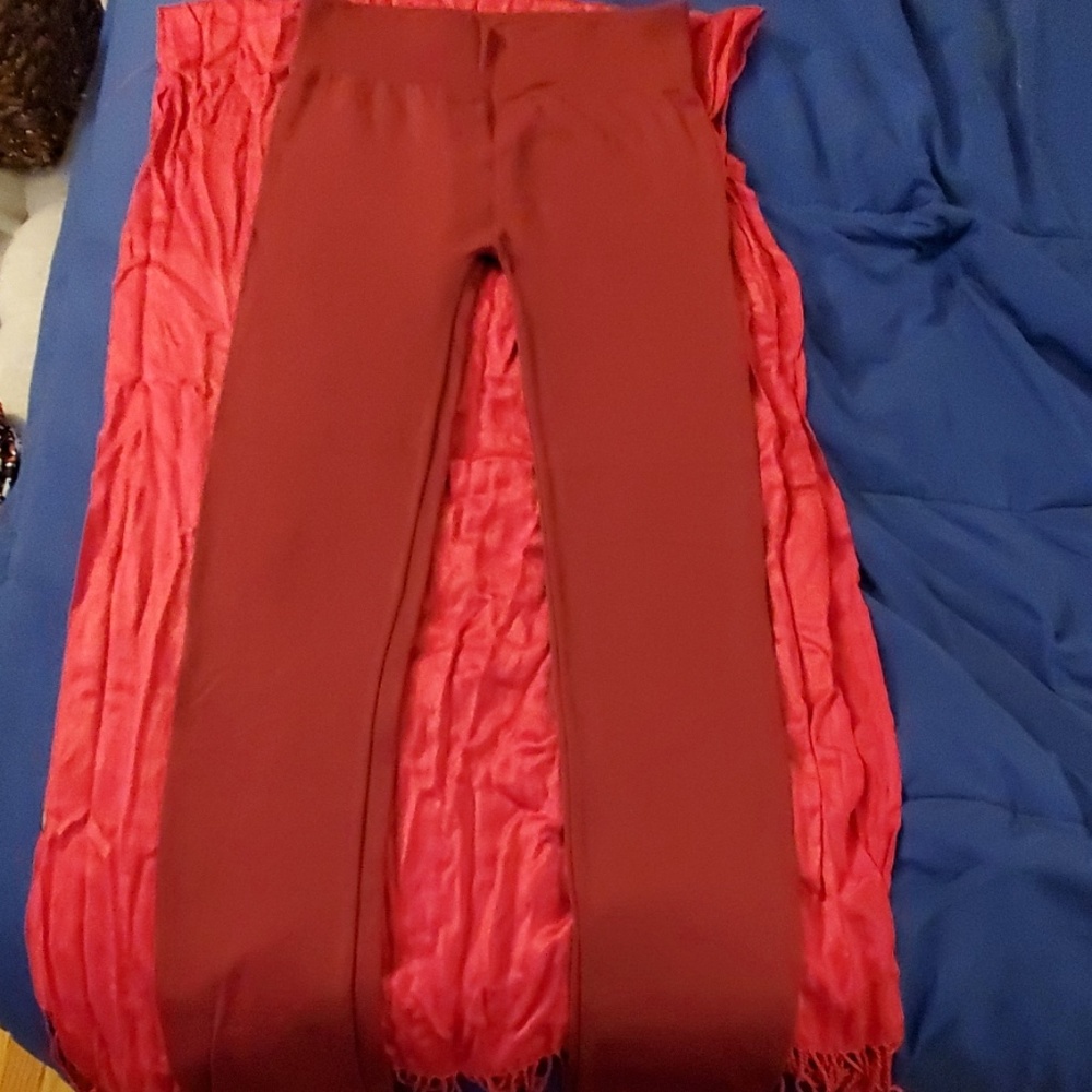 NWOT burgundy leggings